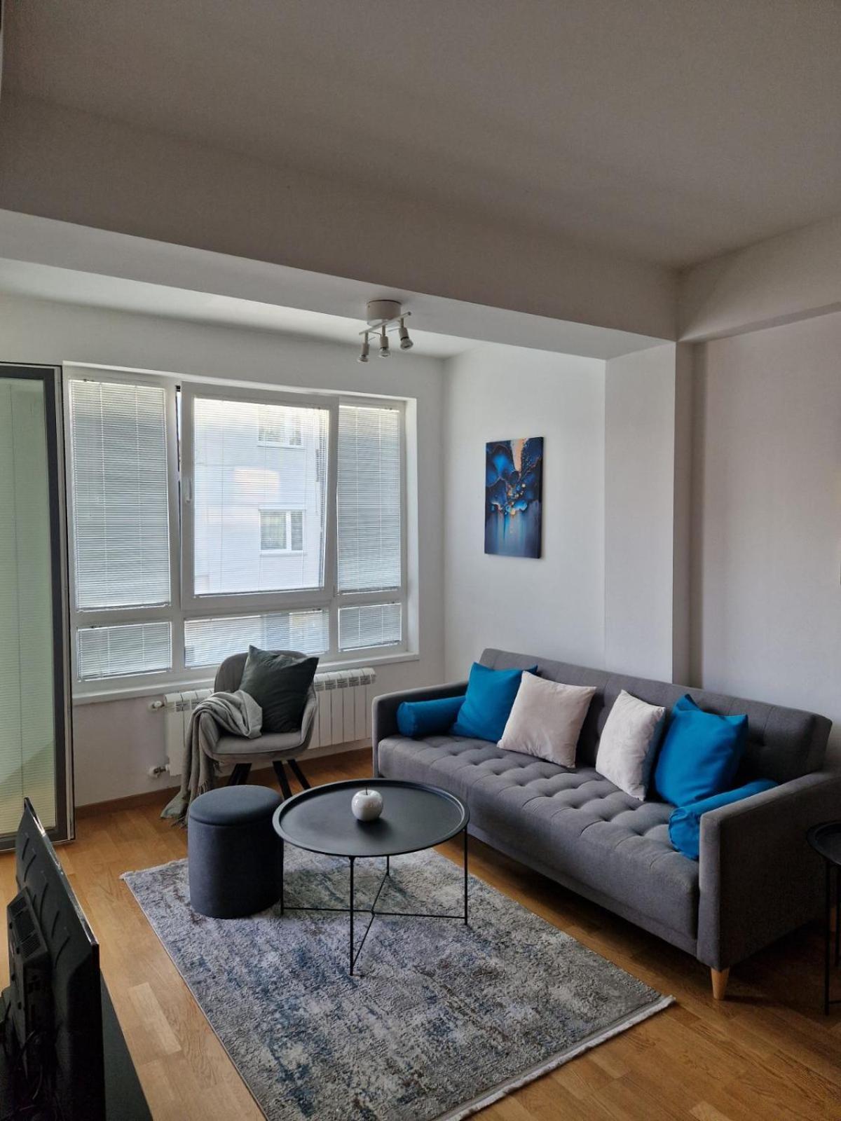 Kamche Lux Apartment Skopje Exteriör bild