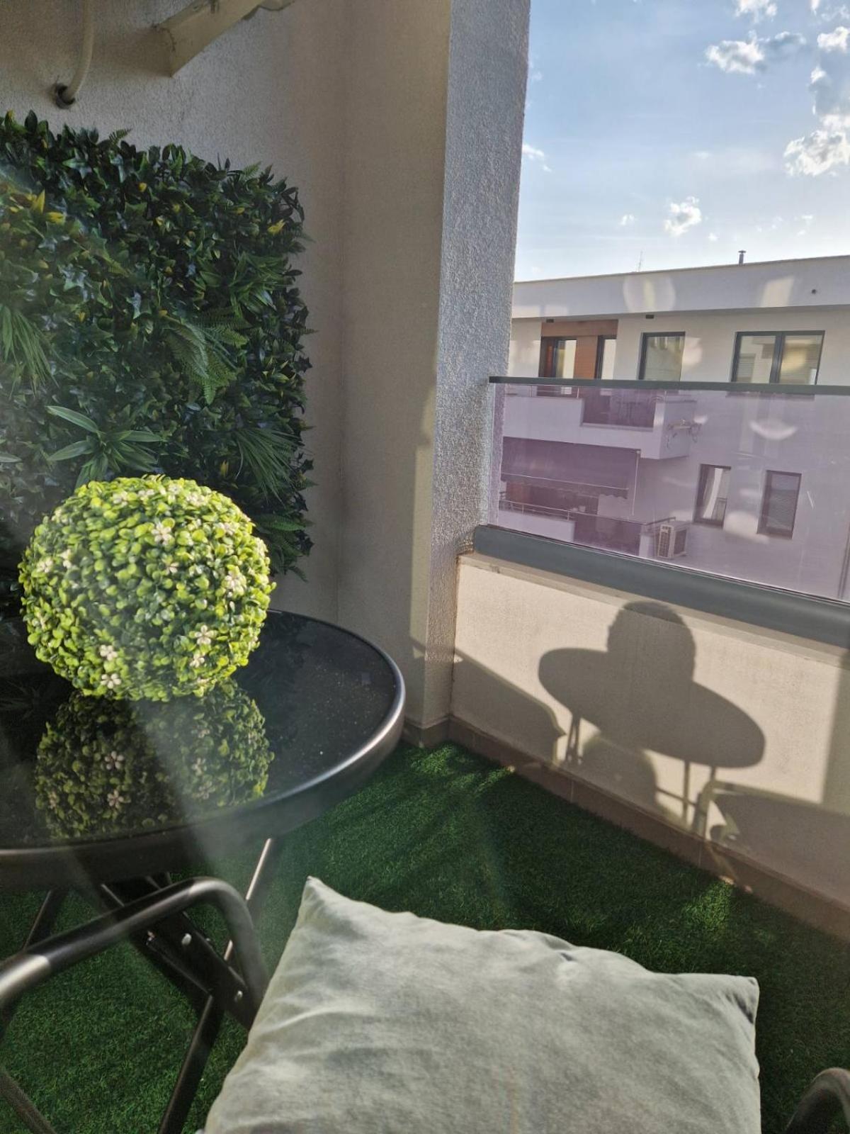 Kamche Lux Apartment Skopje Exteriör bild